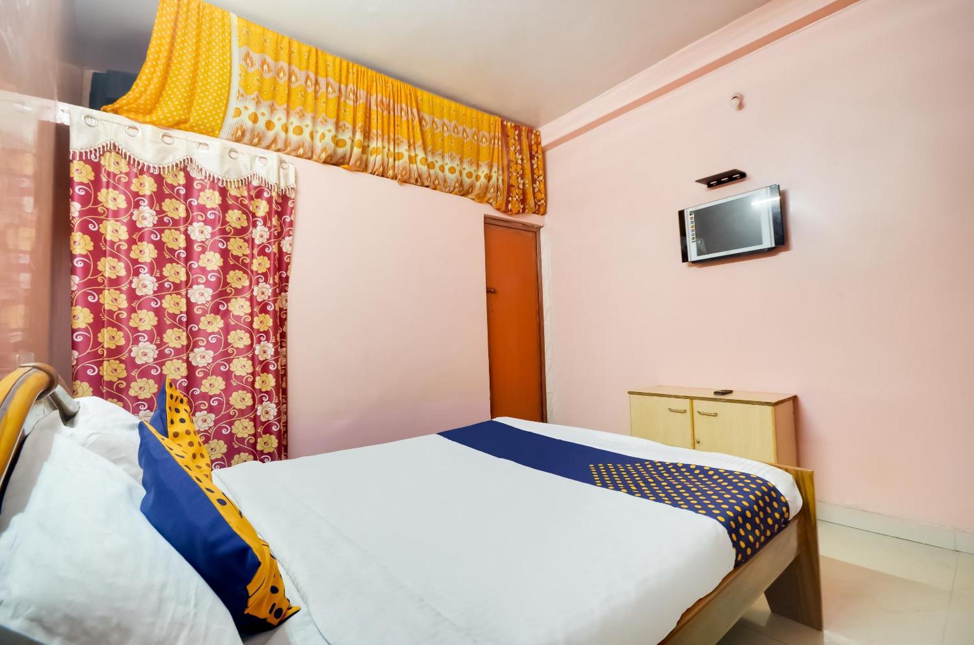 Hotel O Sri Murugan Lodge Coimbatore Exterior foto