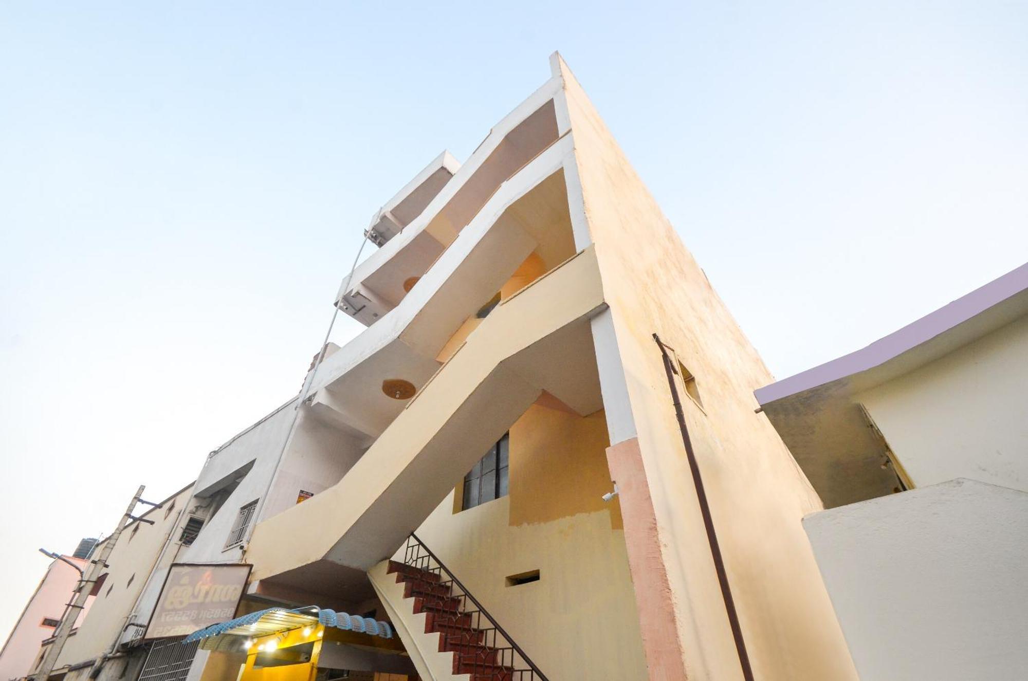 Hotel O Sri Murugan Lodge Coimbatore Exterior foto